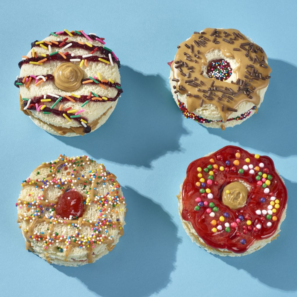 SKIPPY® Donut als Erdnussbutter-Marmeladen-Sandwich – Rezepte
